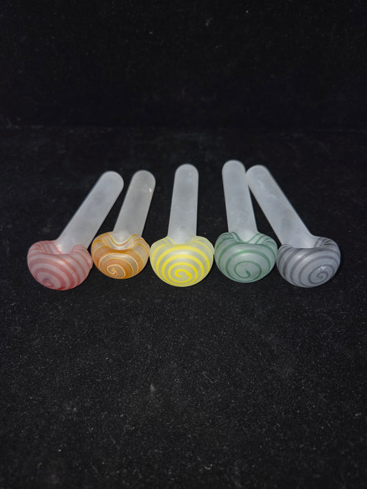 JFG Jerika Frosted Spoon Pipes