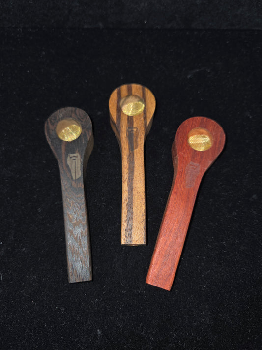 Bearded Dugouts Wood Pipes