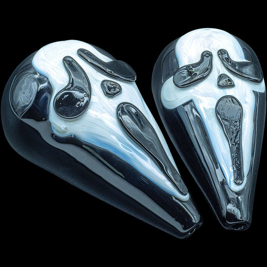 "Scream in Horror" Hand-Pipe